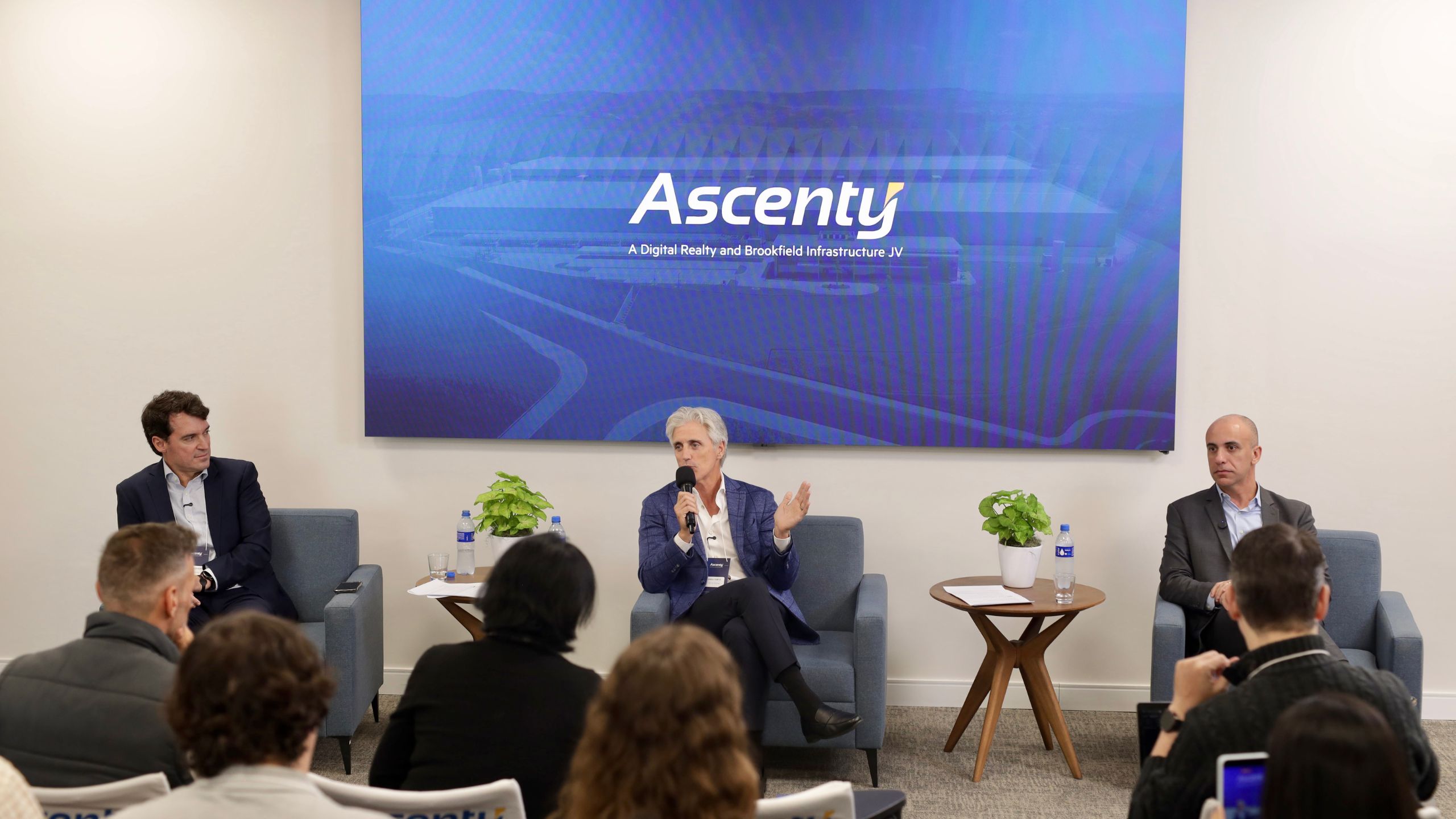 Ascenty anuncia inversiones de US$ 1.200 millones para expansión récord de 150 MW en nuevos contratos de IA